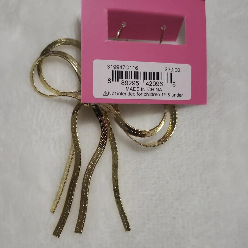 Betsey Johnson Gold Bow Earrings‎